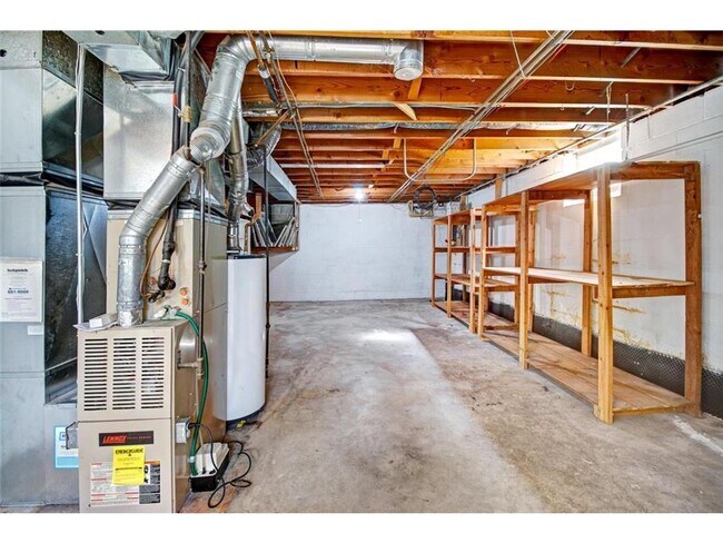 Building Photo - 3829 Ewing Ave S