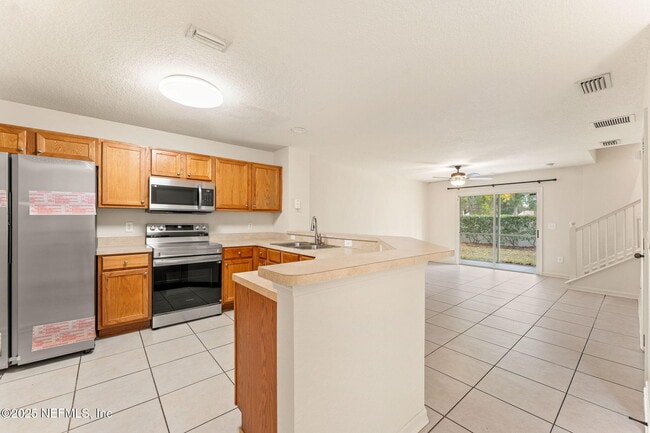 Building Photo - 8550 Argyle Business Loop