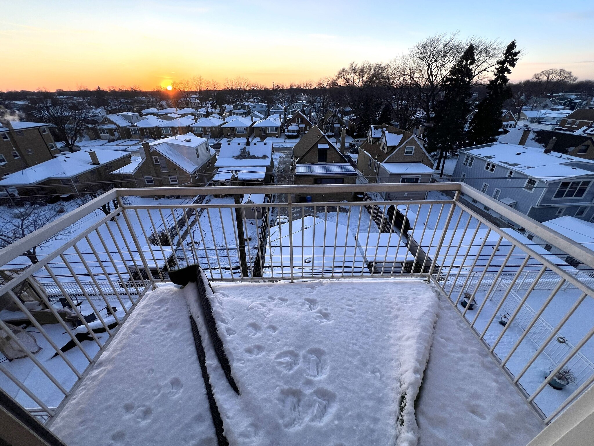 Building Photo - 3630 N Harlem Ave