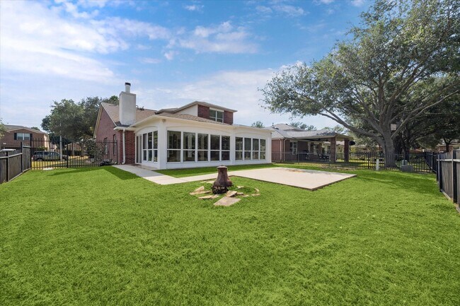 Building Photo - 17610 Prospect Meadows Dr
