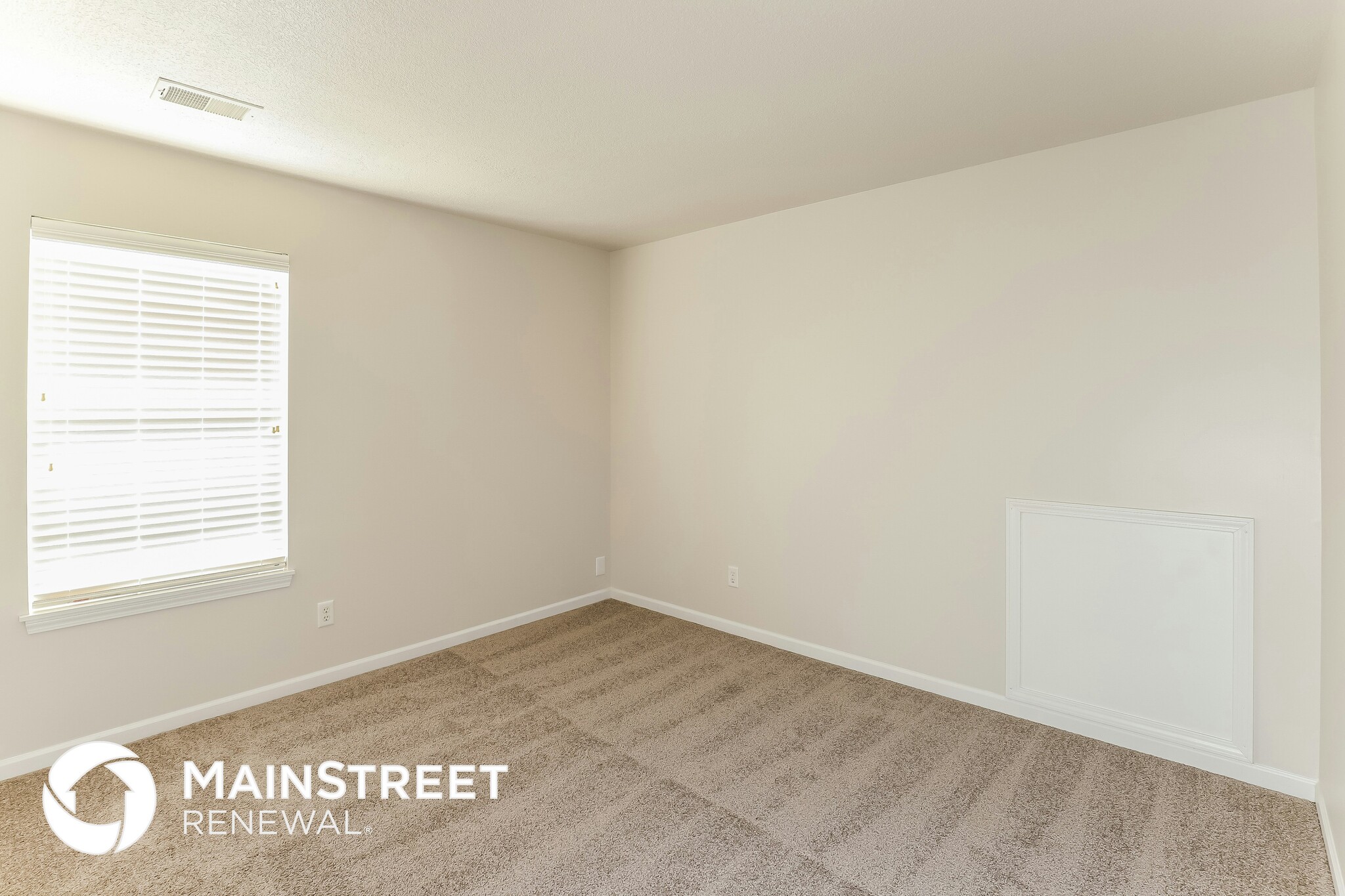 Building Photo - 3215 NE 88th Terrace