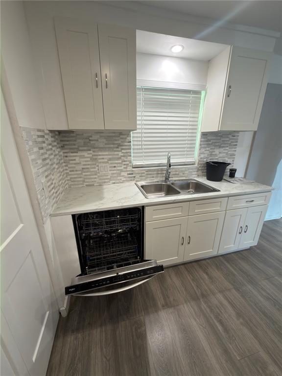 Building Photo - 1302 Ariana Woods Cir