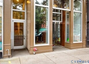 Building Photo - 105 E Broad St