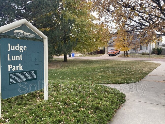 Building Photo - 4905 Teton Pl