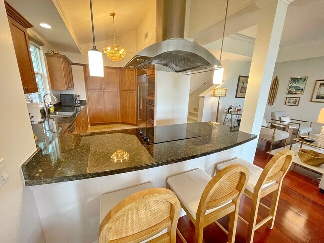 Building Photo - Kai Malu at Wailea luxury furnished townhome, 24-panel PV system, 3 bedroom 2.5 bathroom -Availab...