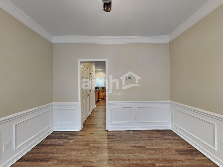 Building Photo - 10105 Grimbsy Ct