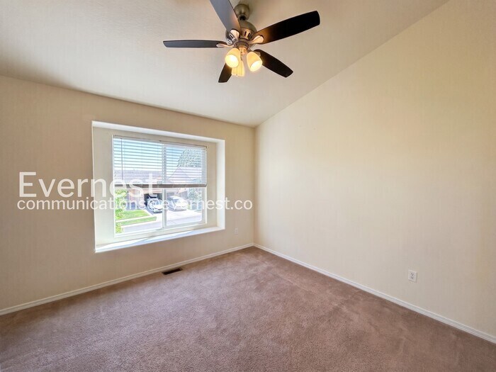 Building Photo - 7324 Edgebrook Dr
