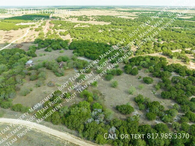 Building Photo - 10001 Hill Top Dr