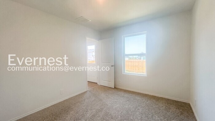 Building Photo - 5962 Celestite Bd