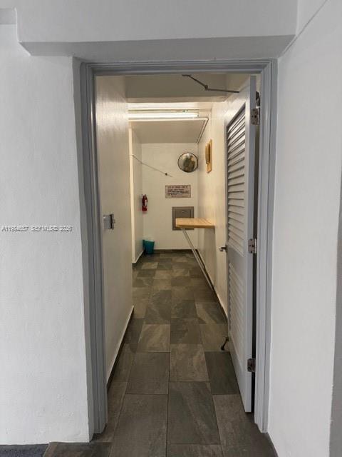 Building Photo - 9159 SW 77th Ave