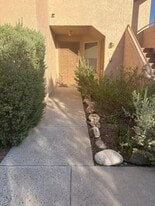 Building Photo - 5675 N Camino Esplendora