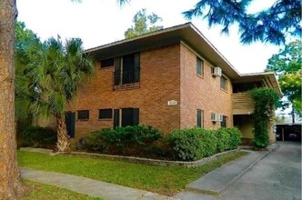 Building Photo - 2022 Branard St