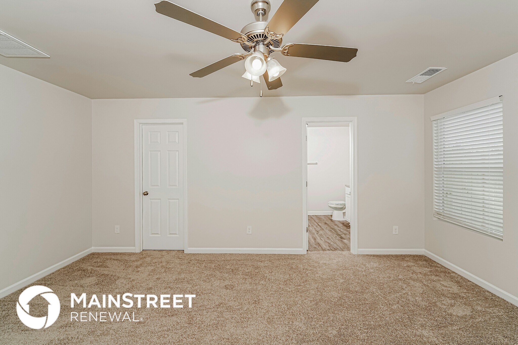 Building Photo - 136 Hunters Cv