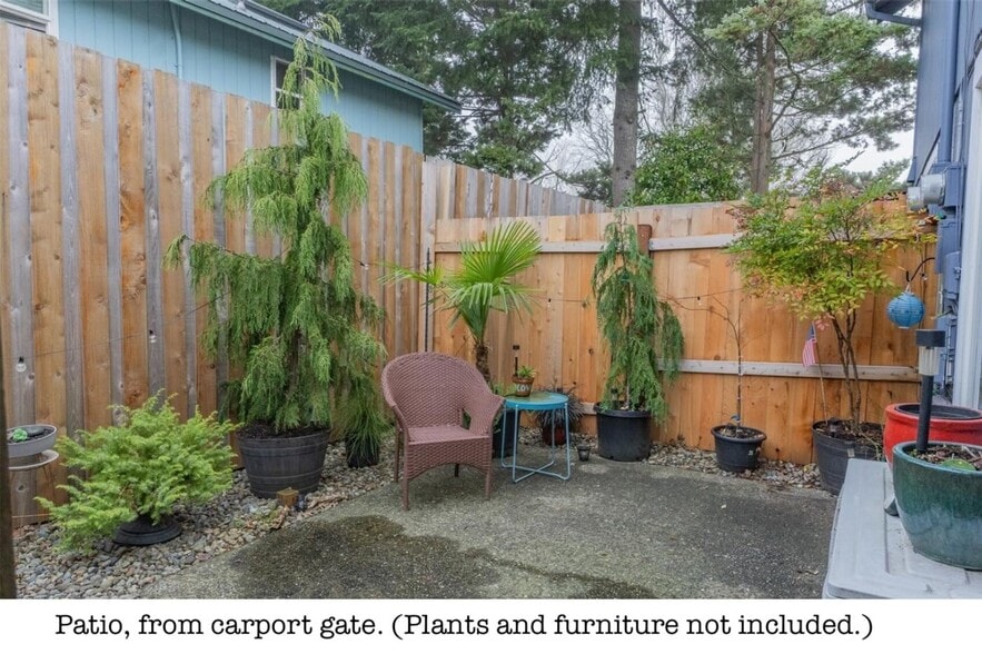 Building Photo - 429 Thomas St NW