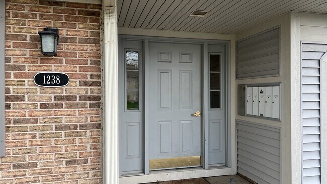 Building Photo - 1238 Ballantrae Pl