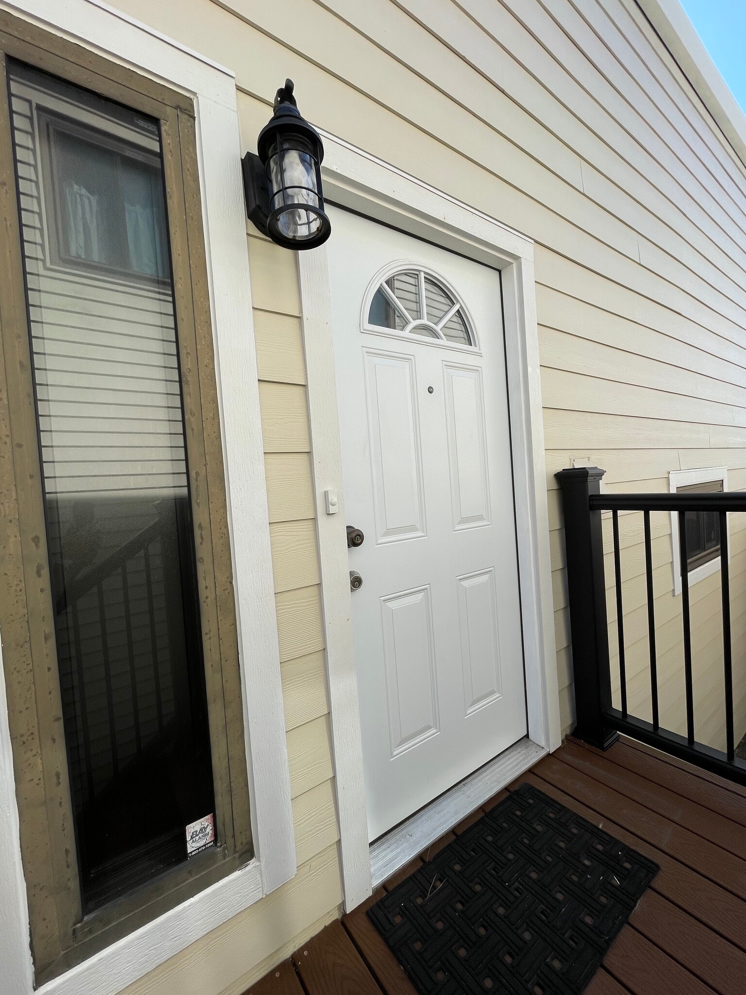 Building Photo - 515 Verducci Dr