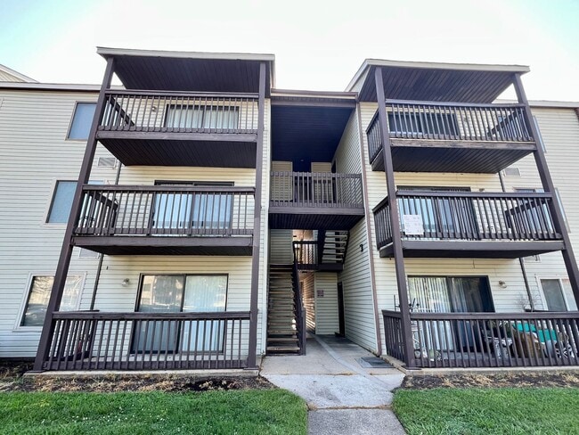 Building Photo - Well Appointed 1bdr 1bth Condo Apartment i...
