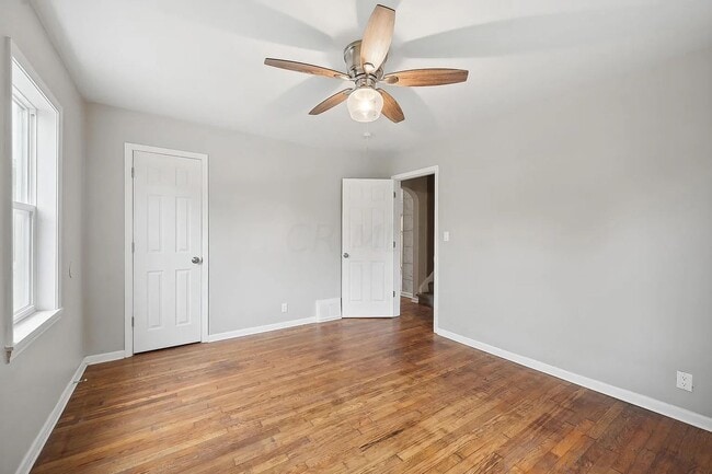 Building Photo - 1519 E Hudson St