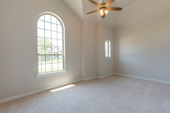 Building Photo - 7310 Camden Crestwood Way