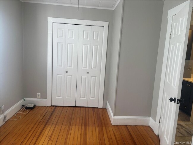 Building Photo - 109 Roosevelt Ave