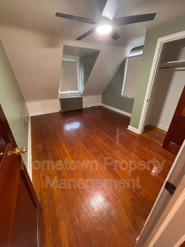 Building Photo - 132 Locust Grove Rd