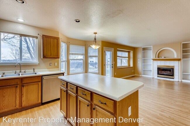 Building Photo - 6 br, 4 bath House - 1387 E 135th Pl