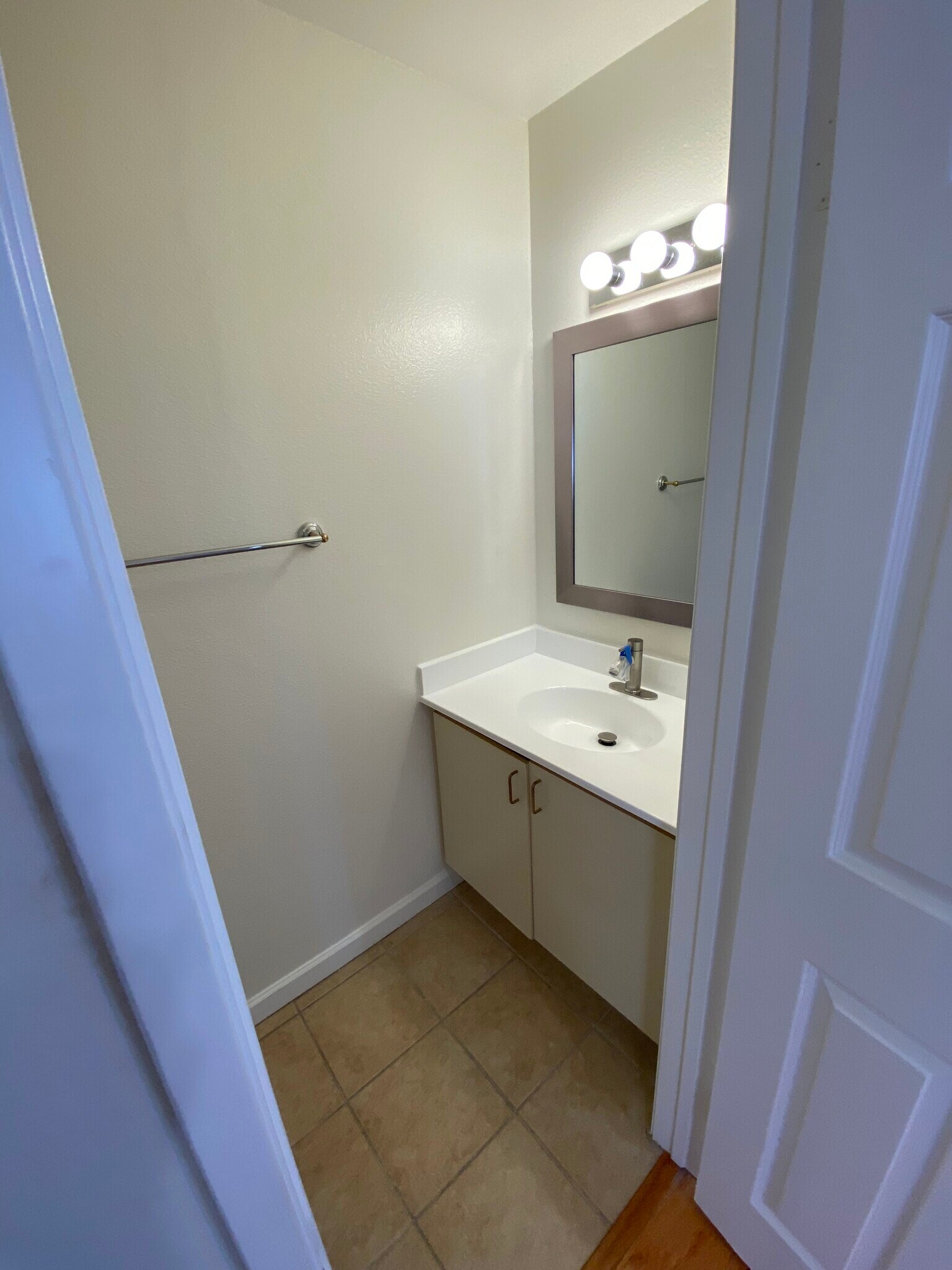 1/2 Bath on Main Floor - 308 E Valencia Ave