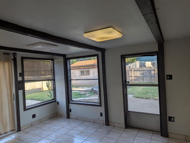 Building Photo - 1308 Cherry Hill Ln