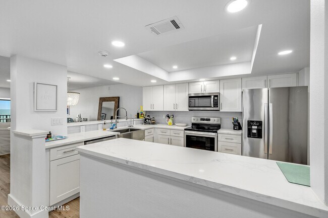 Building Photo - 1465 Jimmy Buffett Mem Hwy