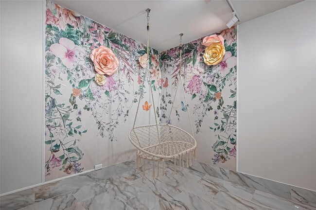 Building Photo - 5914 Clerkenwell Dr