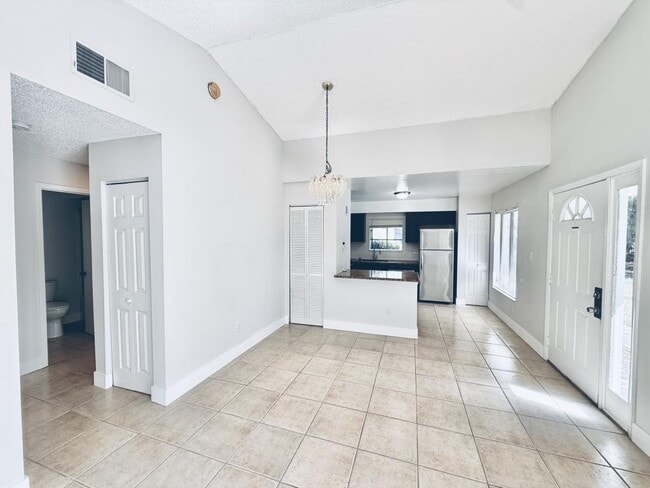 Building Photo - 4454 Pinebark Ave