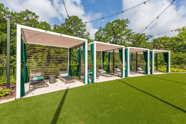 Building Photo - 11830 Buckfield Cir