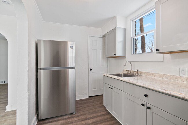 Building Photo - 7700-7704 Stanton Avenue