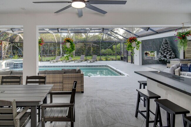 Building Photo - 13302 Doubletree Cir