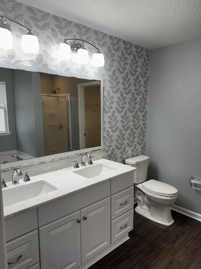 Building Photo - FOR RENT!!!!!-   2nd months rent is FREE!!!!