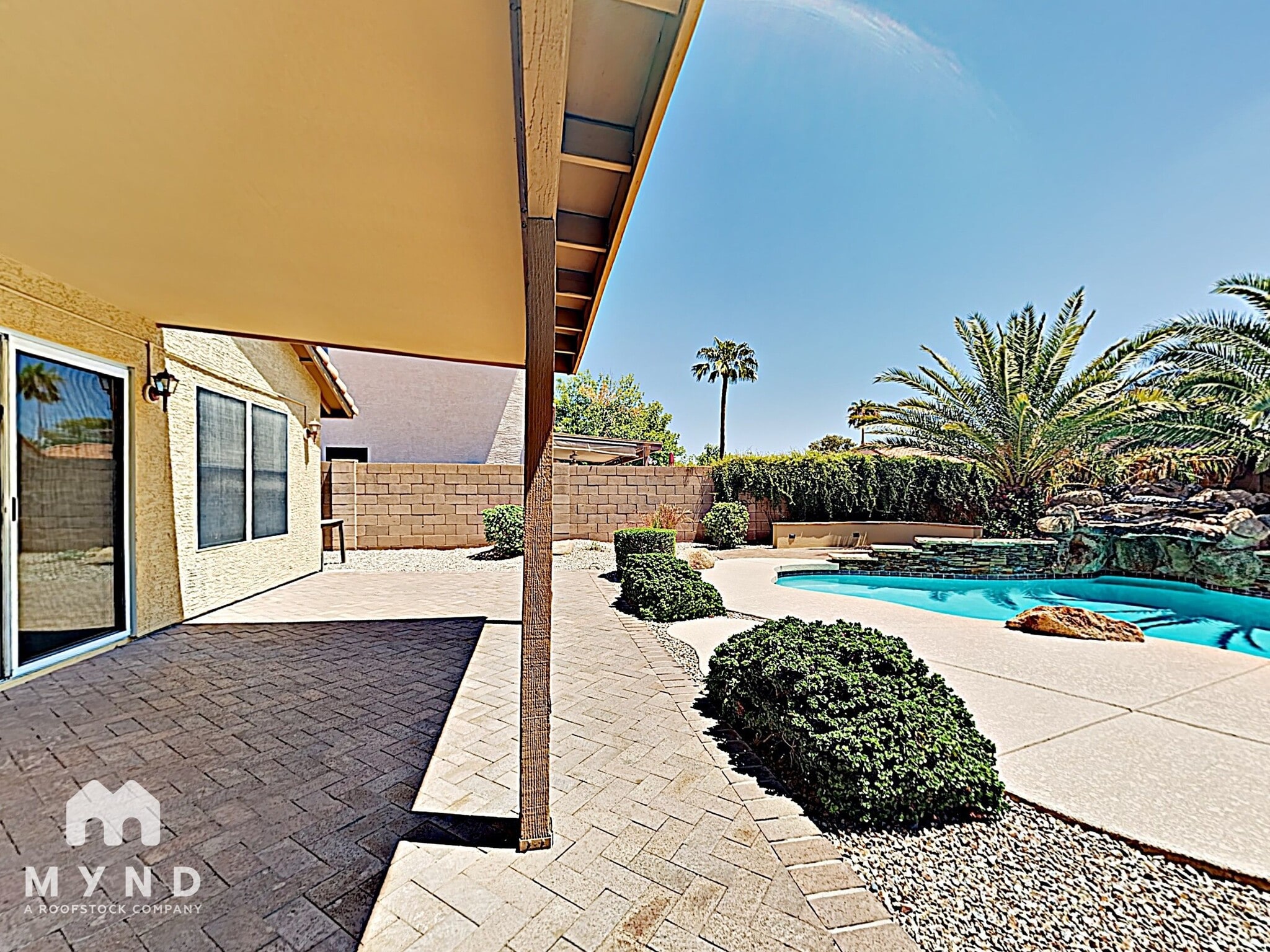 Building Photo - 1723 W Boston St