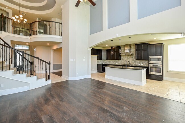Building Photo - 30154 Southern Sky Dr