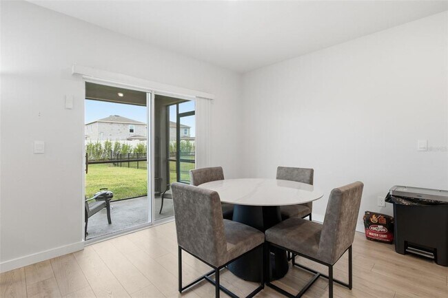 Building Photo - 18114 Wheathouse Pl