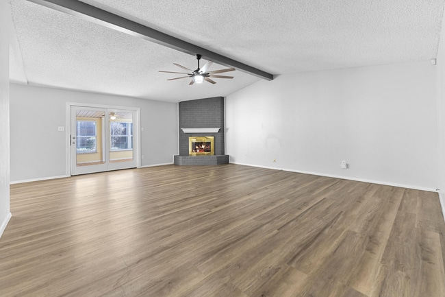 Building Photo - 5309 Lansingford Trail