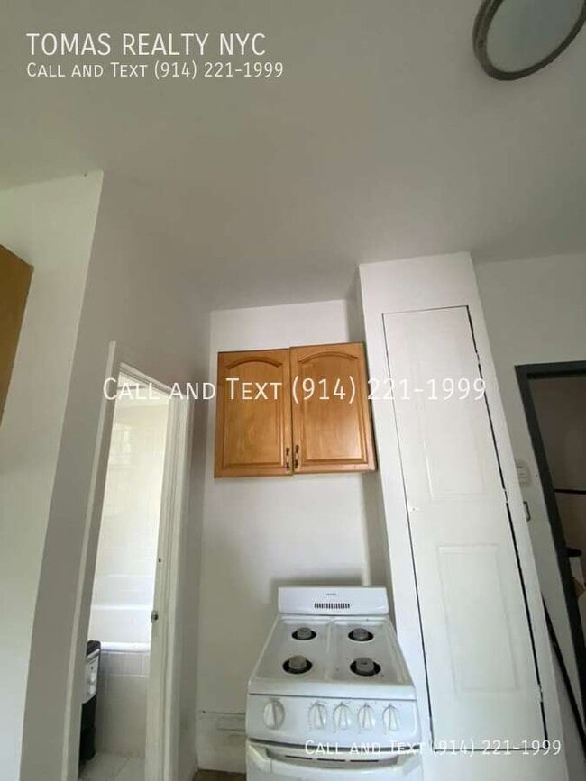 Building Photo - Tuckahoe 2A-2