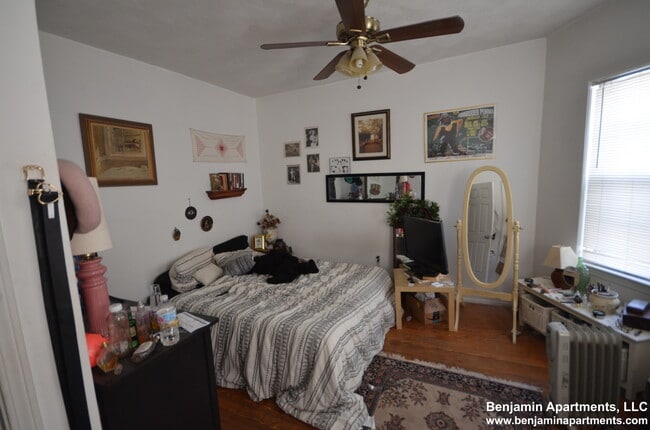 Building Photo - 26 Haskell St