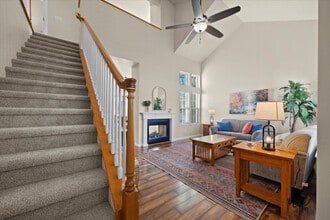 Building Photo - 1100 Heckathorn Pl