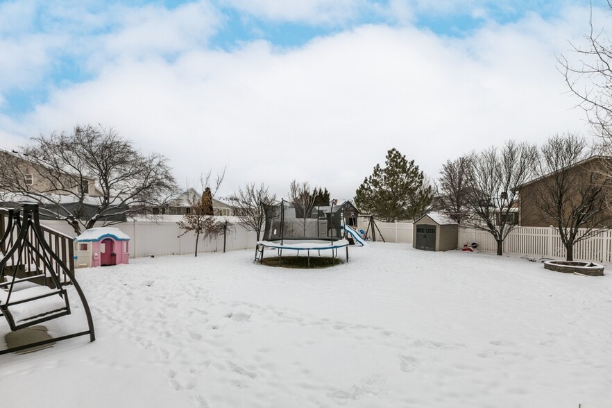 Building Photo - 6002 W Olympiad Ln