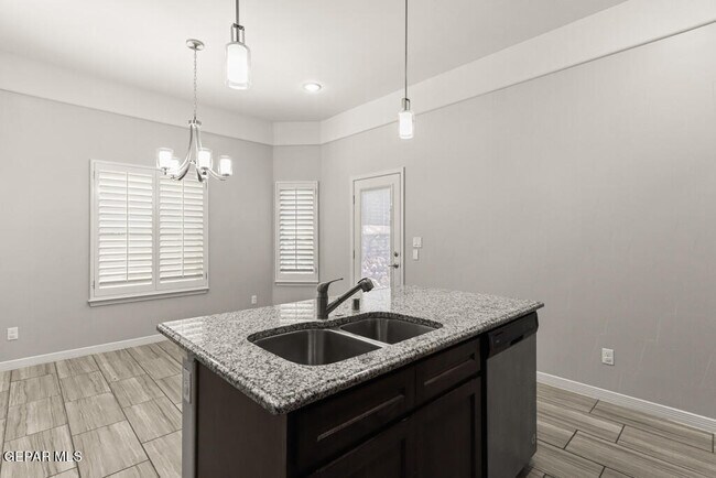 Building Photo - 14824 Harry Flournoy Ave