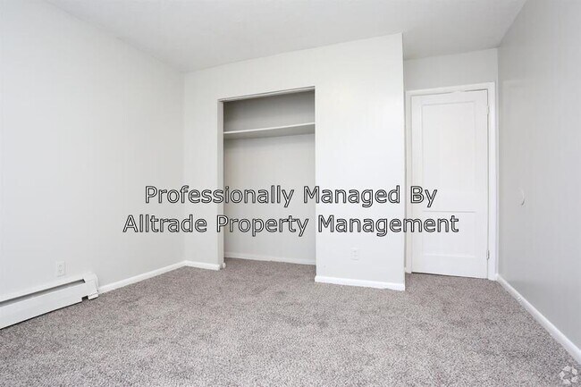 Building Photo - 412 Poplar Level Ct