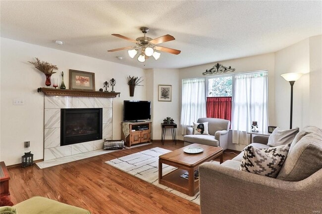 Building Photo - 1106 Illini Dr