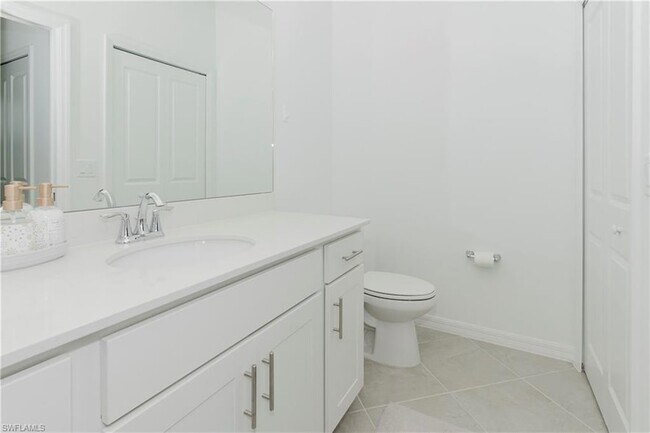 Building Photo - 18461 Copperhead Ct N