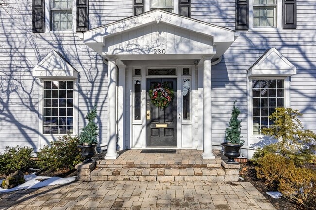 Building Photo - 230 San Gabriel Dr