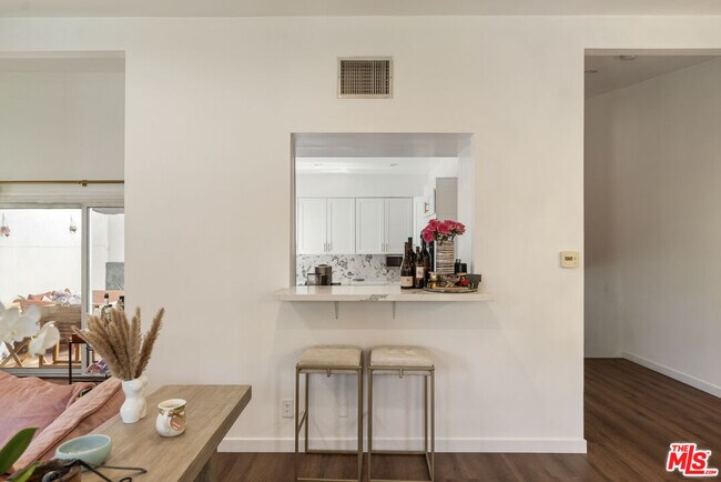 Building Photo - 3500 W Manchester Blvd