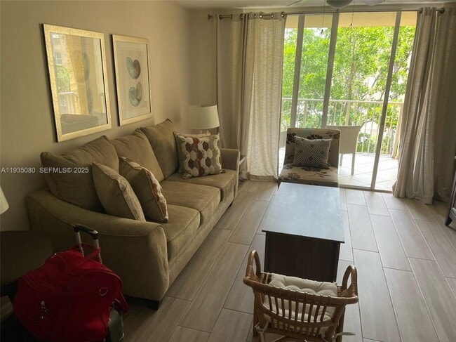 Building Photo - 19555 E Country Club Dr